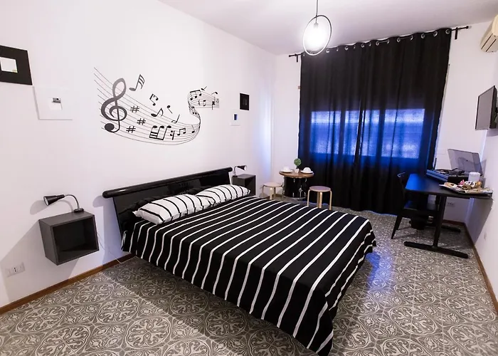 ベッド・アンド・ブレックファスト Quelli Della Via Gluck